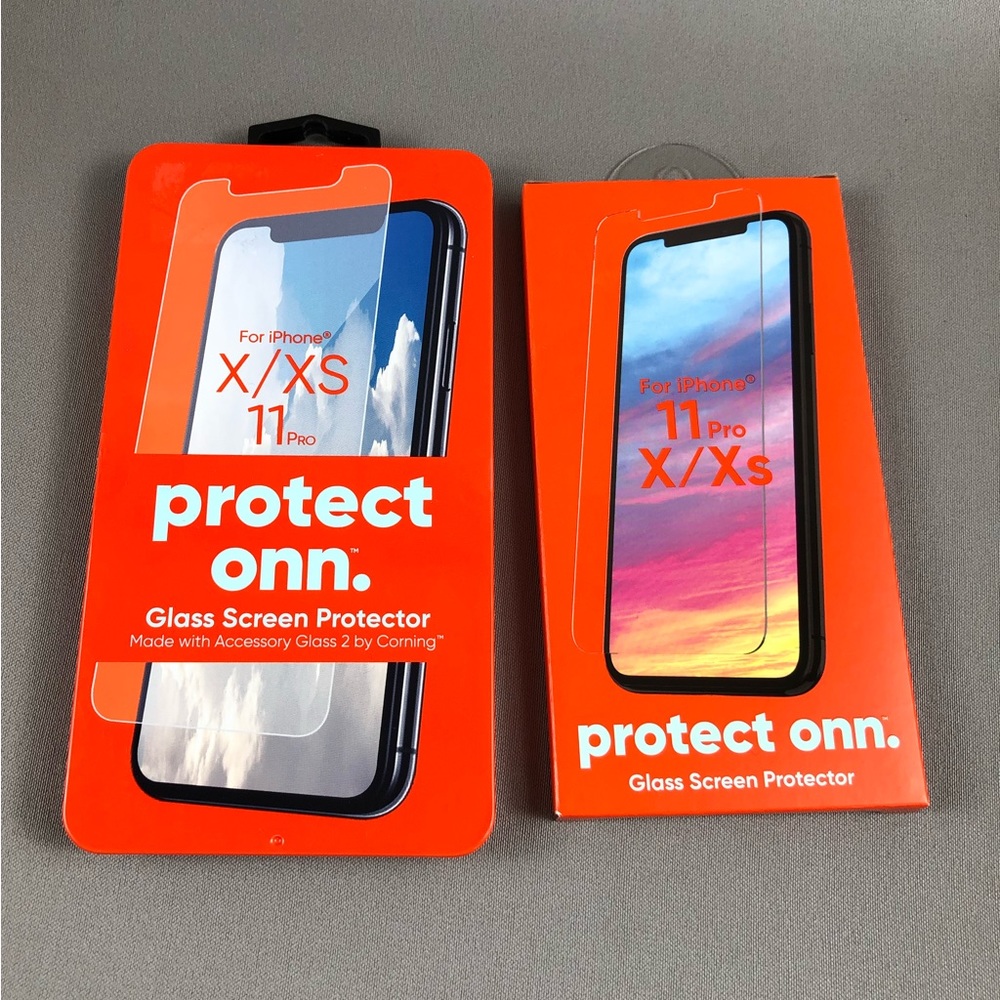 Onn. Corning Glass Protector for IPhone X/XS/11 Pro Bundle